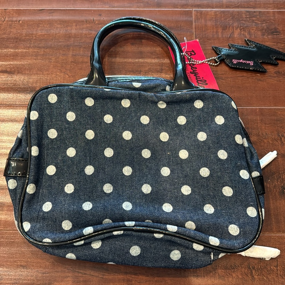Betsey Johnson Heart Lace Betseyville Make-Up Travel Bag, Denim, NWT! - Picture 3 of 12